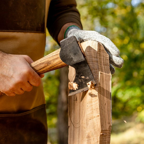 Choosing the Right Axe for Every Woodworking Job and Scenario
