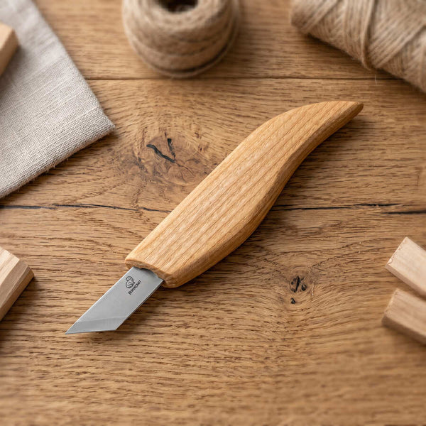 Chip Carving Knife C12 – Skew Blade, Deep Cuts